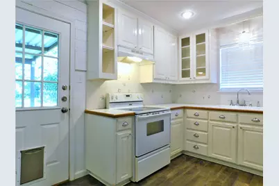 720 Chisholm Trail, Denton, TX 76209 - Photo 10