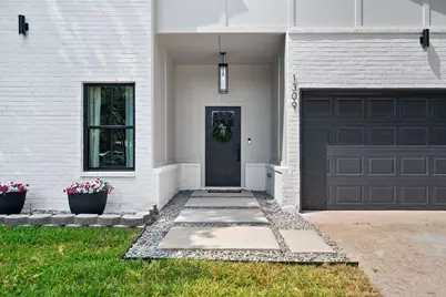 1309 Shady Hollow, Euless, TX 76039 - Photo 4