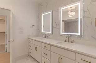 2724 Hogan Hill Ln, Fort Worth, TX 76109 - Photo 18