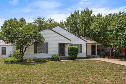 4406 Wayne Court S, Haltom City, TX 76117 - Photo 1