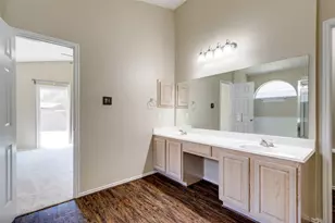 1900 Creek Crossing Dr, Fort Worth, TX 76247 - Photo 14
