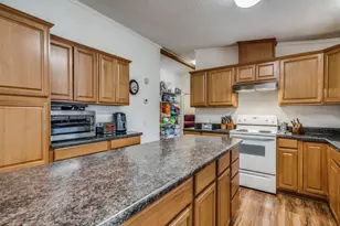 233 Esquire Estates Rd, Mabank, TX 75156 - Photo 10