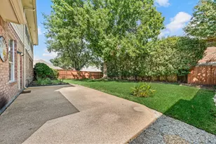 6605 Fox Glen Dr, Arlington, TX 76001 - Photo 36
