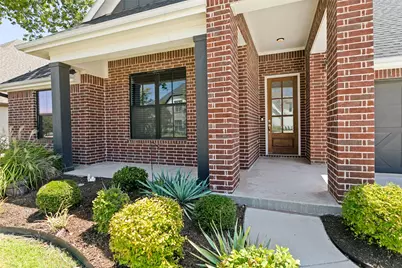 817 Highlands Avenue, Aledo, TX 76008 - Photo 2
