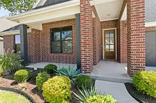 817 Highlands Ave, Aledo, TX 76008 - Photo 2