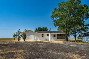 9415 State Hwy 50, Ladonia, TX 75449 - Photo 32