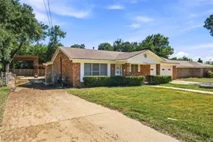 106 Royal Dr, Marlin, TX 76661 - Photo 2
