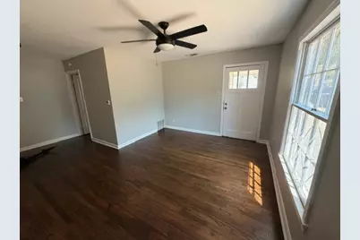 3504 W Gambrell Street, Fort Worth, TX 76133 - Photo 2