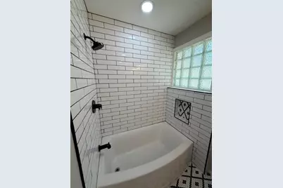 3504 W Gambrell Street, Fort Worth, TX 76133 - Photo 12