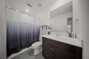 1048 Crestview Dr, Hutchins, TX 75141 - Photo 18