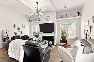 2080 Holt Way, Grapevine, TX 76051 - Photo 12