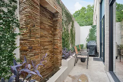 3210 Elizabeth Street, Dallas, TX 75204 - Photo 8