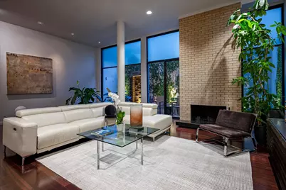 3210 Elizabeth Street, Dallas, TX 75204 - Photo 1