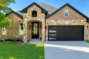 505 Richardson St, Athens, TX 75751 - Photo 1