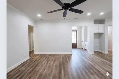 11034 Oak Springs Cove, Tyler, TX 75703 - Photo 8