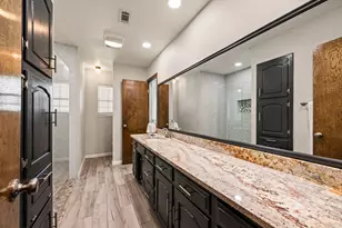 1608 Delta Dr, Arlington, TX 76012 - Photo 30