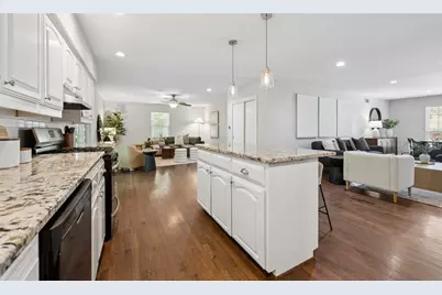 2546 Telegraph Avenue, Dallas, TX 75228 - Photo 14