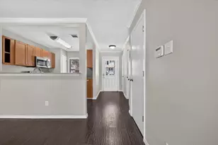 43 Abbey Rd, Euless, TX 76039 - Photo 6