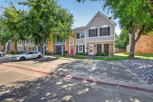 43 Abbey Rd, Euless, TX 76039 - Photo 4