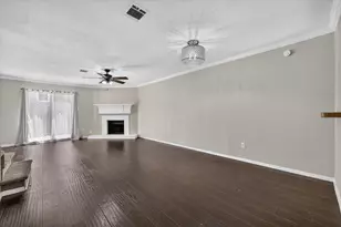 43 Abbey Rd, Euless, TX 76039 - Photo 12