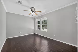 43 Abbey Rd, Euless, TX 76039 - Photo 18
