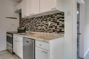 818 E Woodin Blvd, Dallas, TX 75216 - Photo 20