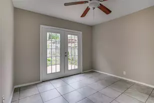 818 E Woodin Blvd, Dallas, TX 75216 - Photo 24