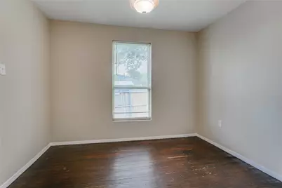818 E Woodin Boulevard, Dallas, TX 75216 - Photo 20