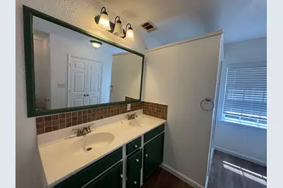 804 E Hook Street, Stephenville, TX 76401 - Photo 10