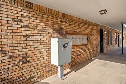 1108 N Elm Street #10, Denton, TX 76201 - Photo 18