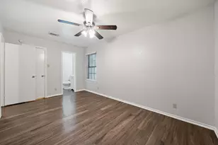 1108 N Elm St, Denton, TX 76201 - Photo 16