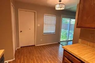 7402 Red Osier Rd, Dallas, TX 75249 - Photo 6
