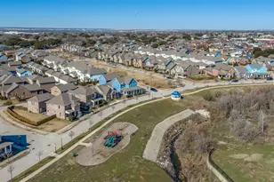 1132 Moonstone St, Carrollton, TX 75007 - Photo 30