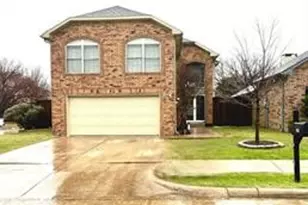 1214 Broken Arrow Trail, Carrollton, TX 75007 - Photo 2