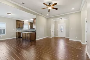 1524 S Montgomery St, Sherman, TX 75090 - Photo 6