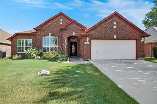 3805 Sevenoaks Dr, Fort Worth, TX 76244 - Photo 1