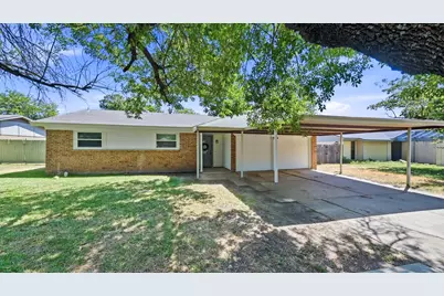744 Windsor Drive, Everman, TX 76140 - Photo 4