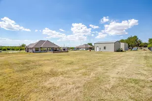8032 County Rd 1006, Godley, TX 76044 - Photo 34