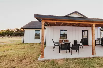 254 Hcr 1450 N, Covington, TX 76636 - Photo 26