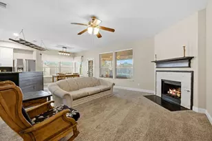 6601 Redwood Ln, The Colony, TX 75056 - Photo 8