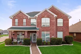 6601 Redwood Ln, The Colony, TX 75056 - Photo 1