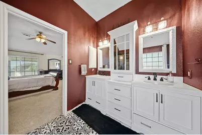 6601 Redwood Lane, The Colony, TX 75056 - Photo 14