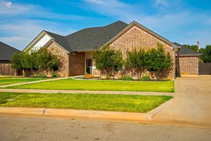 6517 Cedar Elm Dr, Abilene, TX 79606 - Photo 2