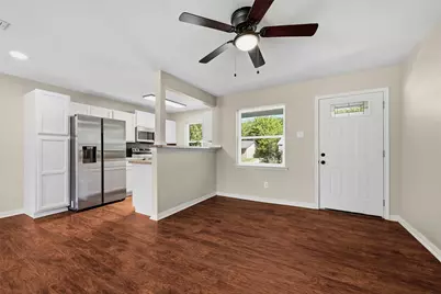 402 Kansas Street, Sherman, TX 75090 - Photo 8