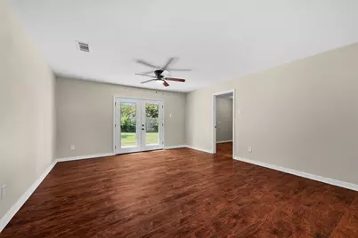 402 Kansas Street, Sherman, TX 75090 - Photo 8