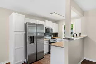 402 Kansas St, Sherman, TX 75090 - Photo 12