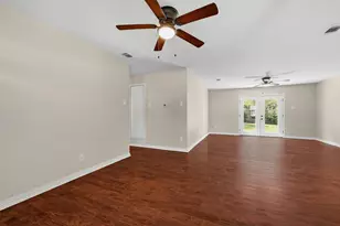 402 Kansas St, Sherman, TX 75090 - Photo 6