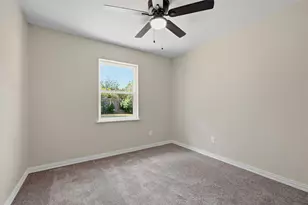 402 Kansas St, Sherman, TX 75090 - Photo 24