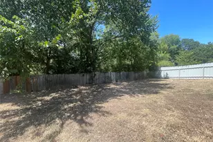 1319 Glencliff Ct, Dallas, TX 75217 - Photo 14