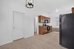 304 Turquoise Dr, Fort Worth, TX 76131 - Photo 12
